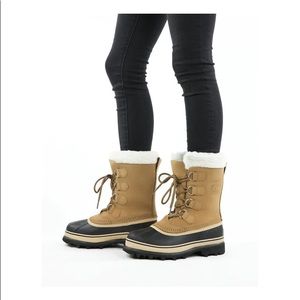 Sorel Kaufman caribou boots women’s sz 9